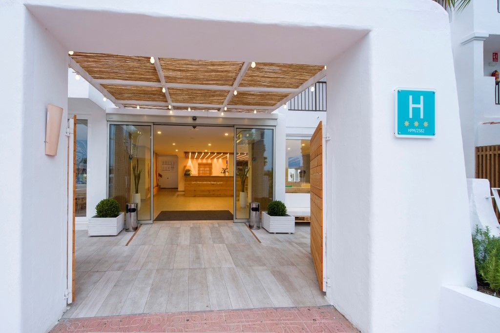 Hotel Vibra Bossa Flow - Adults Only Playa d'en Bossa Ngoại thất bức ảnh