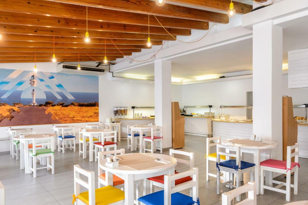 Hotel Vibra Bossa Flow - Adults Only Playa d'en Bossa Ngoại thất bức ảnh